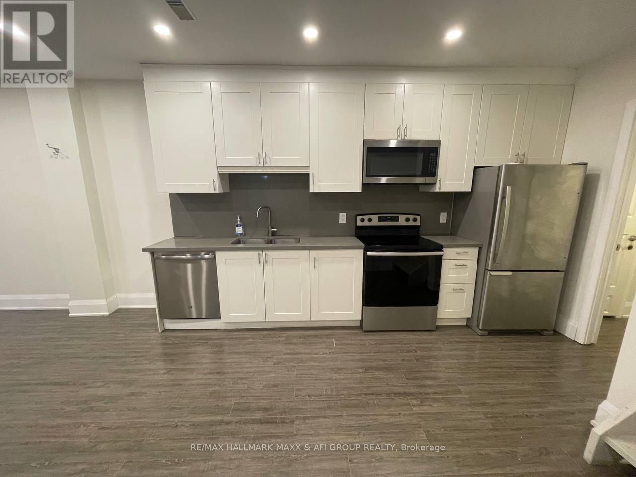 Bsmt - 3869 Mayla Drive E, Mississauga, Ontario  L5M 7Y8 - Photo 6 - W12591146