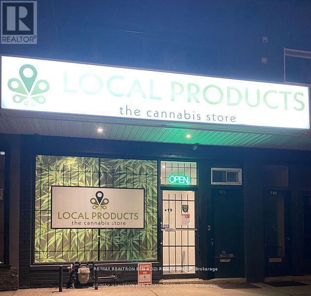 704 WILSON AVENUE, Toronto, Ontario