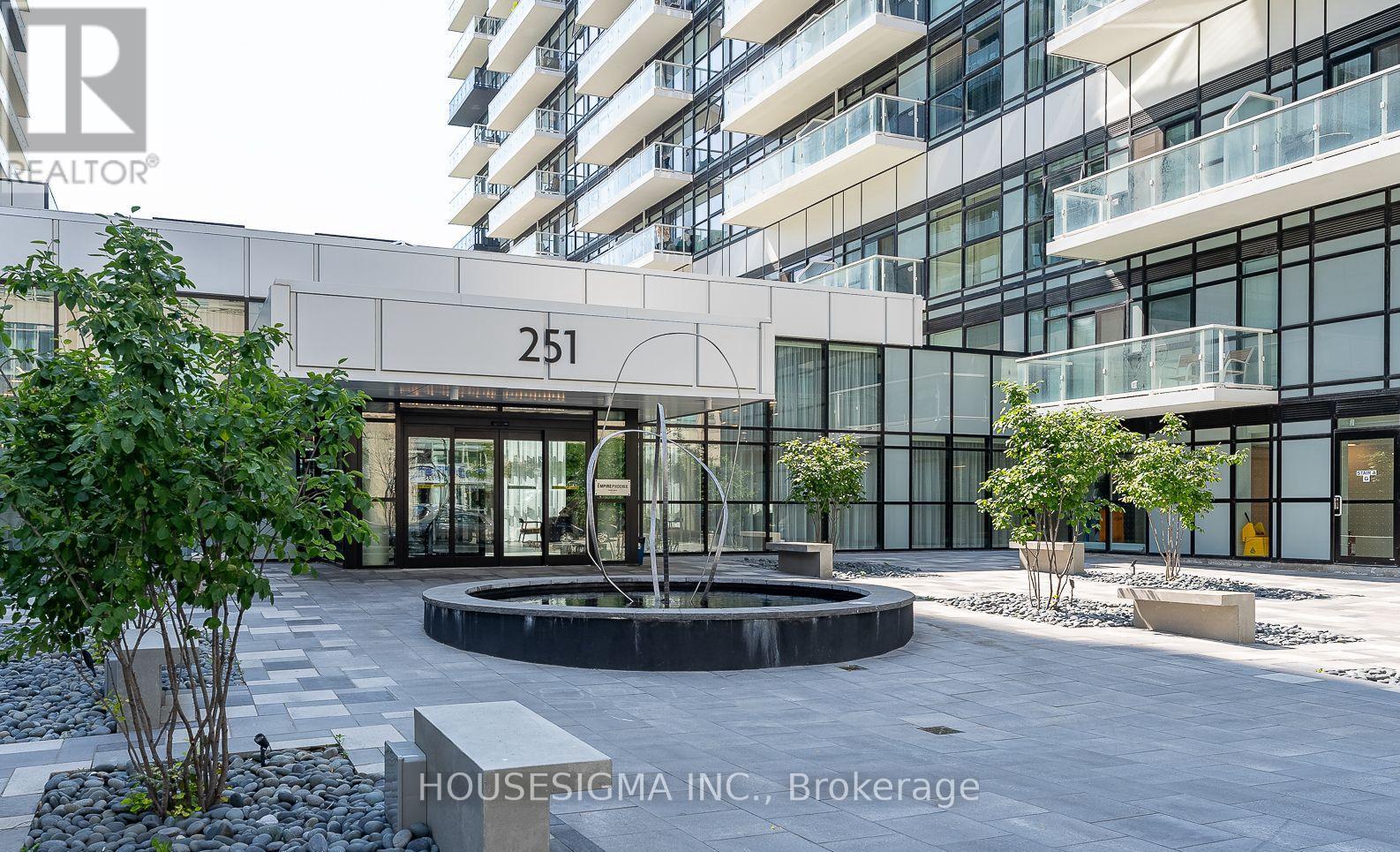 323 - 251 MANITOBA STREET, Toronto, Ontario