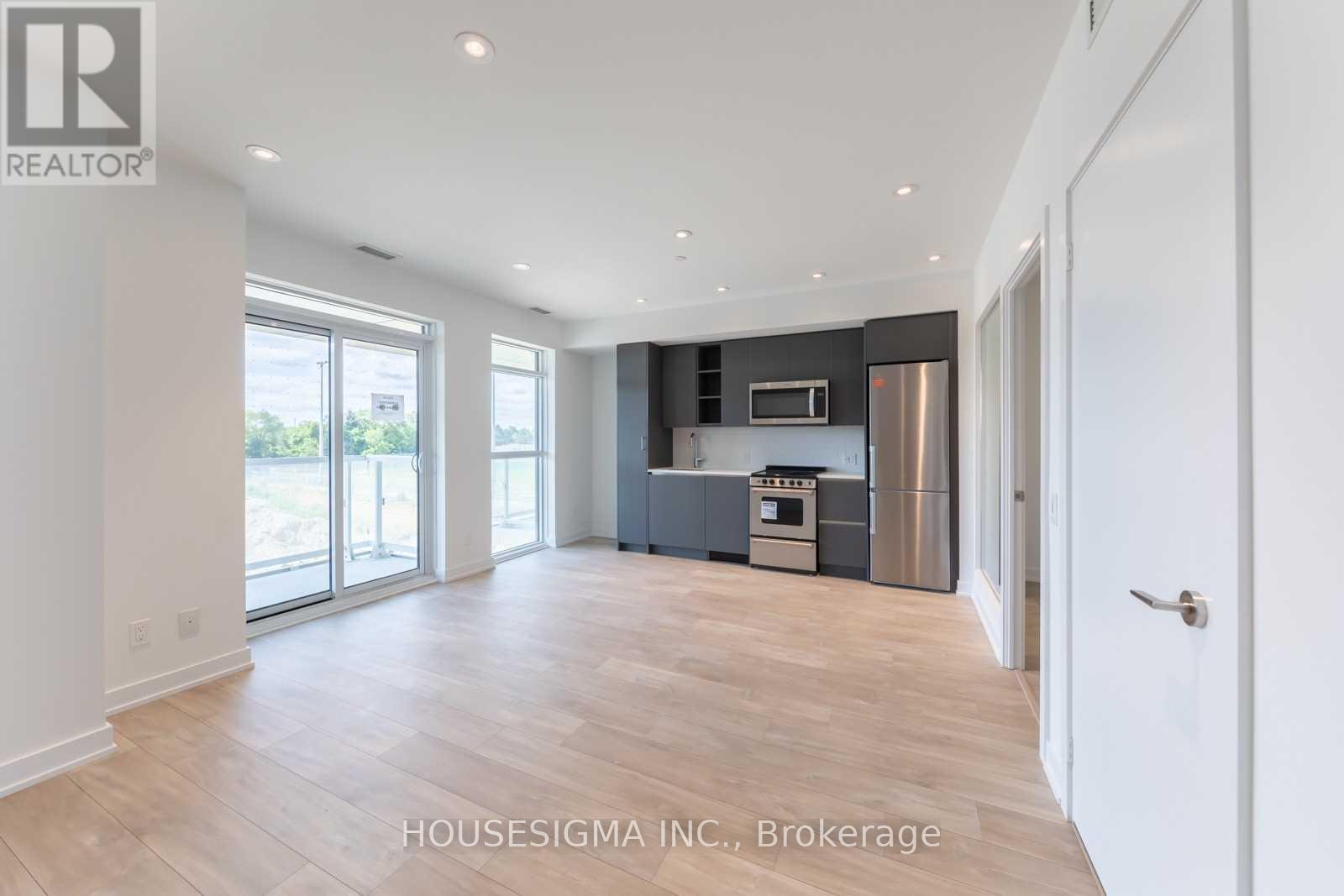 323 - 251 Manitoba Street, Toronto, Ontario  M8Y 0C7 - Photo 3 - W12591168