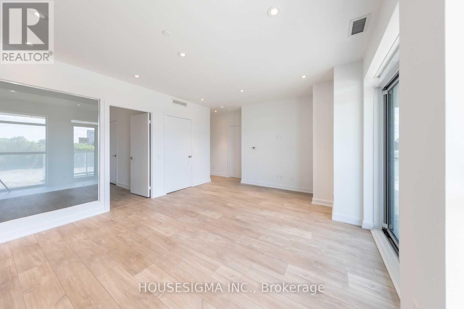 323 - 251 Manitoba Street, Toronto, Ontario  M8Y 0C7 - Photo 7 - W12591168