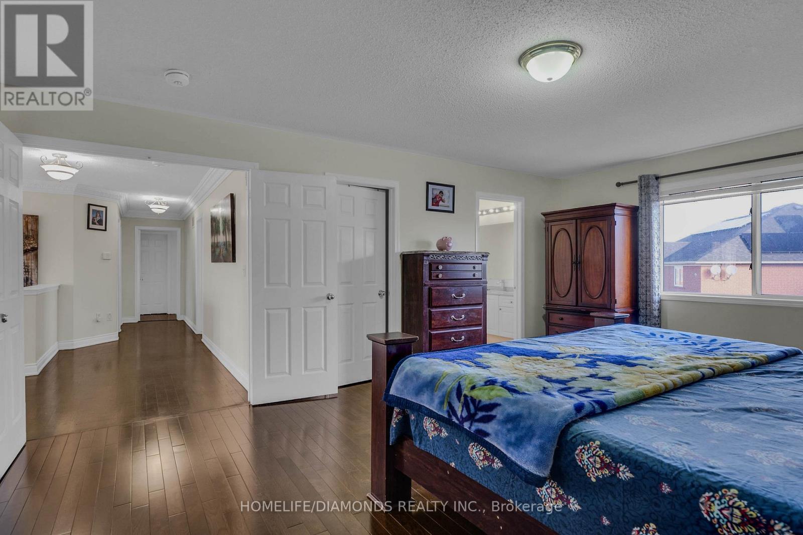 70 Maldives Crescent, Brampton, Ontario  L6P 1L1 - Photo 24 - W12591190