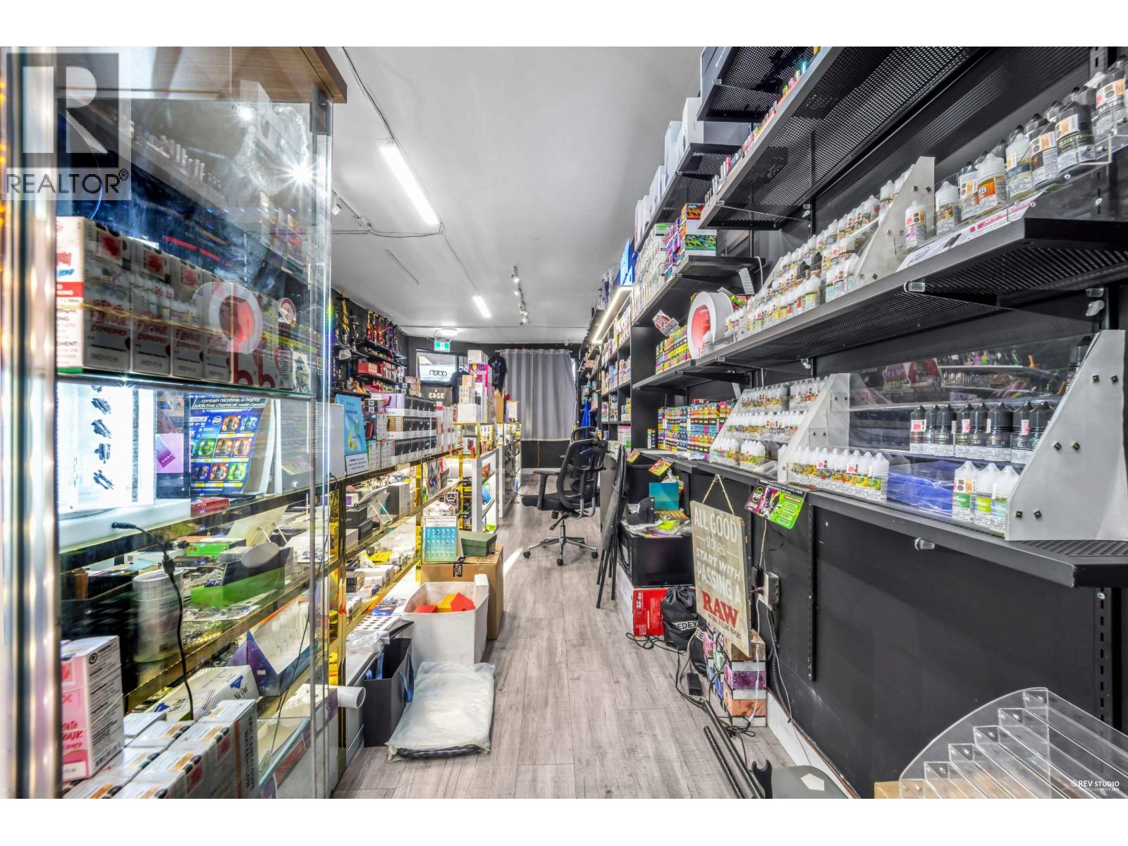 3243 W Broadway, Vancouver, British Columbia  V6K 2H5 - Photo 8 - C8074202