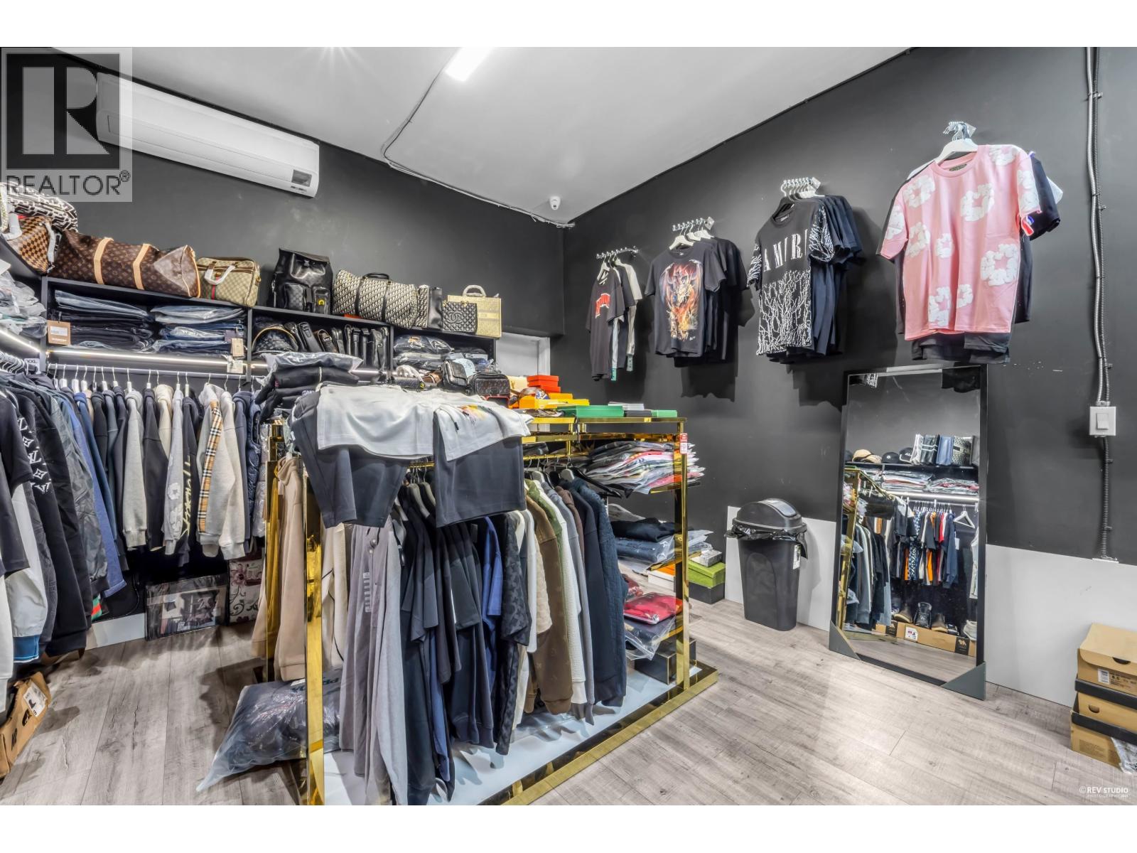 3243 W Broadway, Vancouver, British Columbia  V6K 2H5 - Photo 16 - C8074202