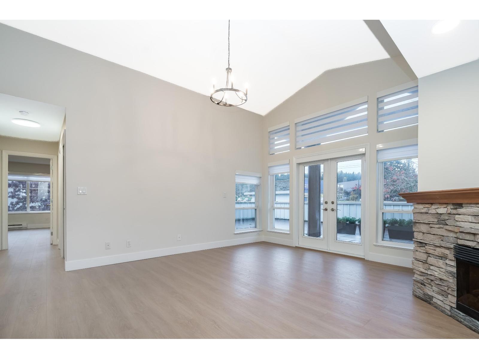 202 2828 152 Street, Surrey, British Columbia  V4P 1G6 - Photo 4 - R3071053