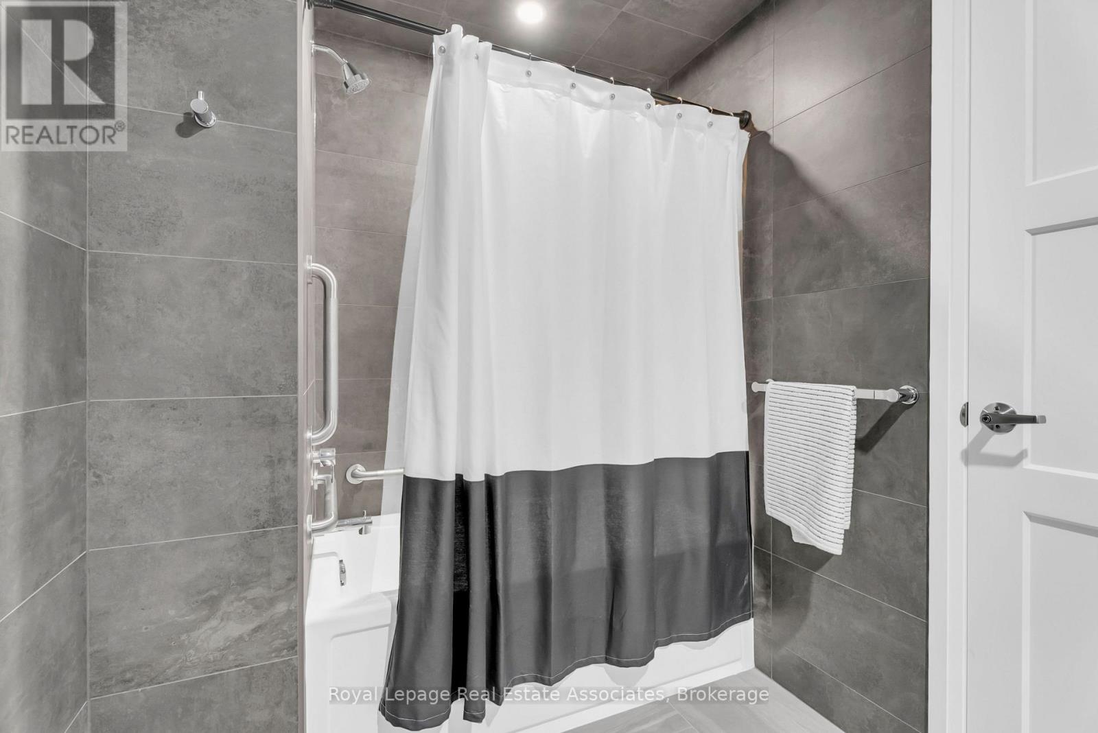 1212 - 93 Arthur Street S, Guelph, Ontario  N1E 0P5 - Photo 42 - X12591060