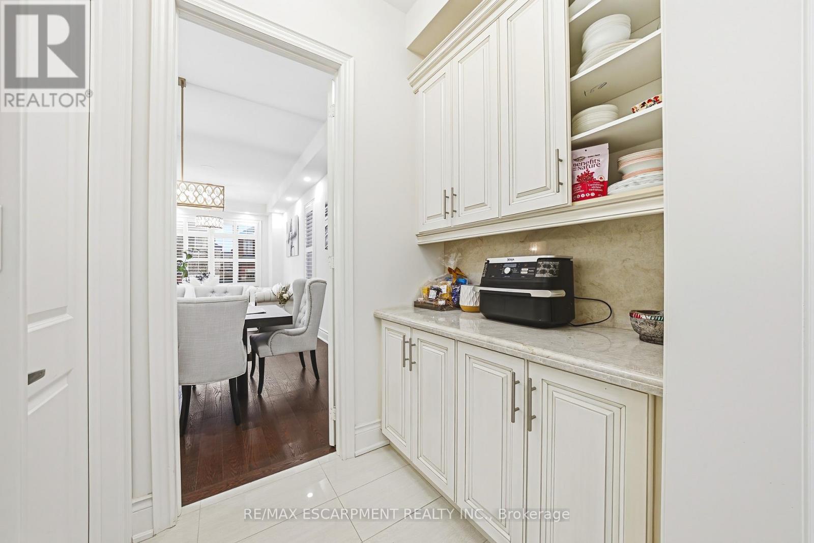 60 Golden Hawk Drive, Hamilton, Ontario  L8B 1W9 - Photo 16 - X12591066