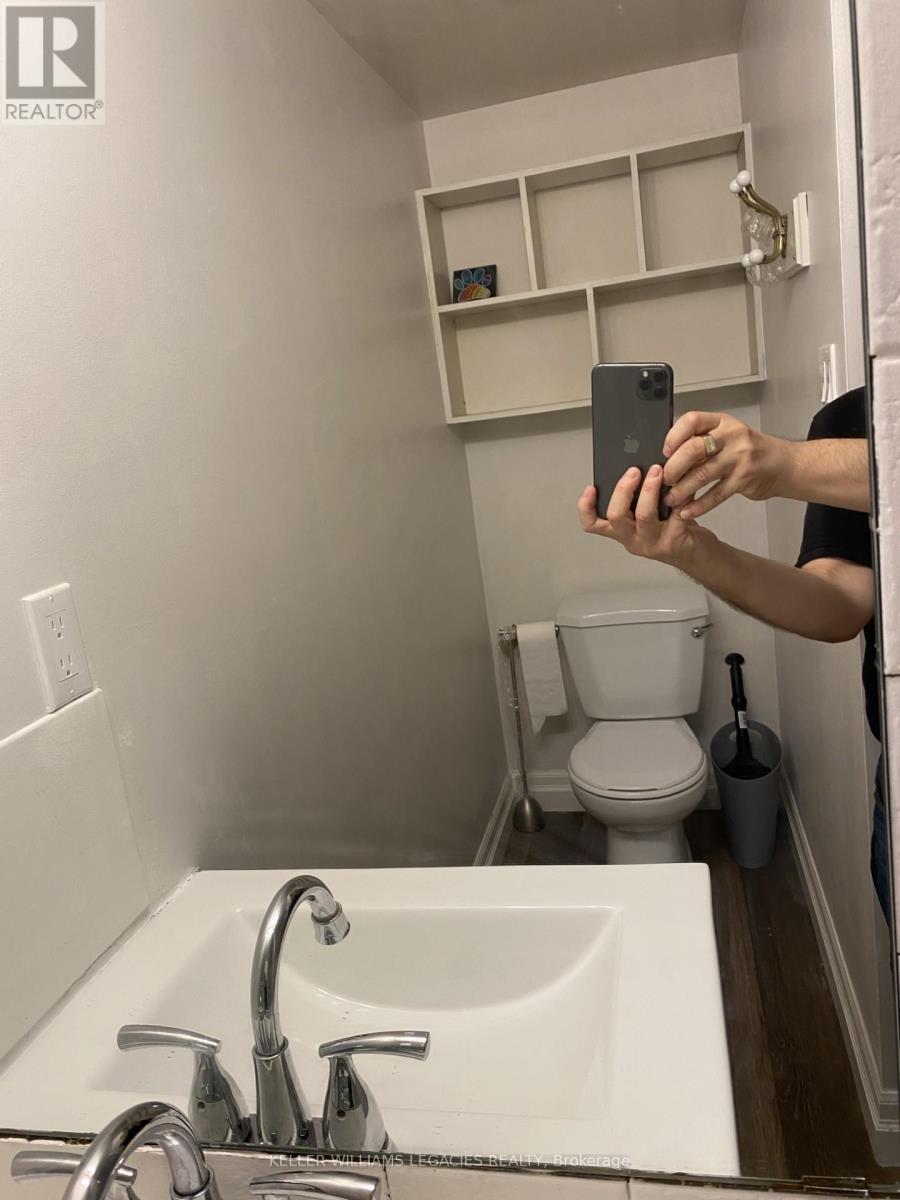 402 - 7 Gale Crescent, St. Catharines, Ontario  L2R 7M8 - Photo 9 - X12591164