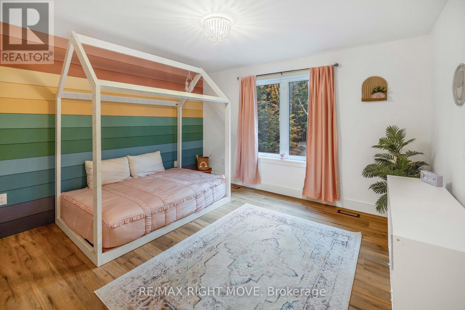 1025 Davis Drive, Gravenhurst, Ontario  P0E 1N0 - Photo 29 - X12591180