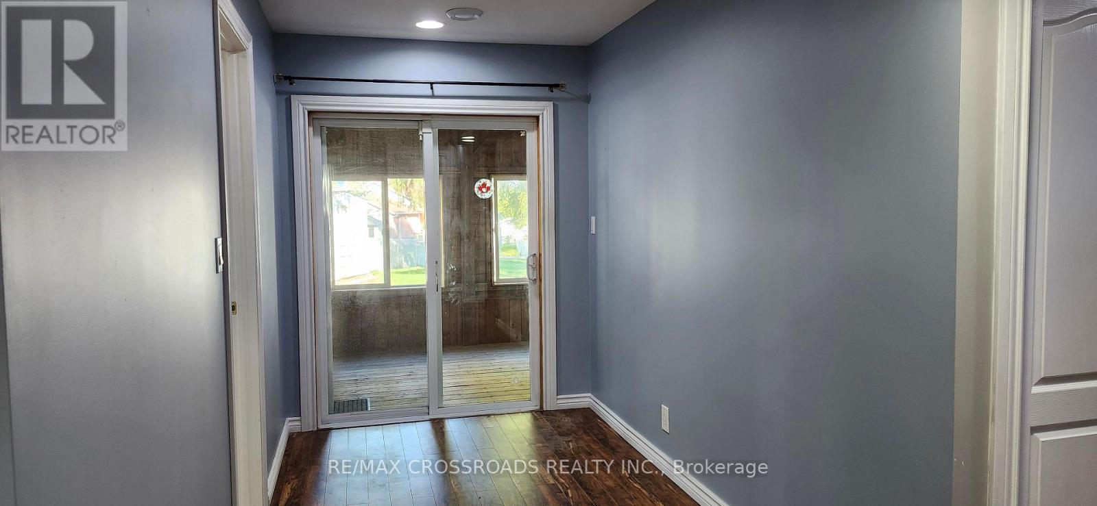 Lower Level Unit - 39 Reid Street, Quinte West, Ontario  K8V 5V8 - Photo 5 - X12591202