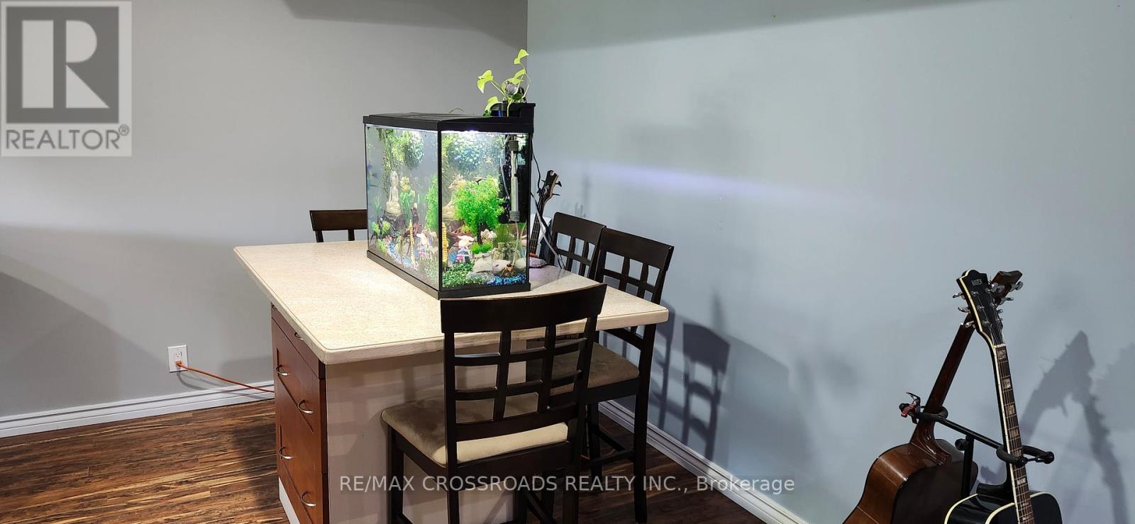 Lower Level Unit - 39 Reid Street, Quinte West, Ontario  K8V 5V8 - Photo 7 - X12591202