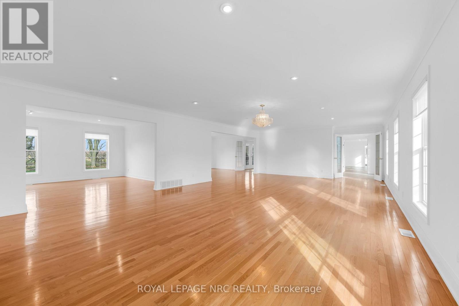 14554 Niagara River Parkway, Niagara-On-The-Lake, Ontario L0S 1L0 - Photo 5 - X12591318