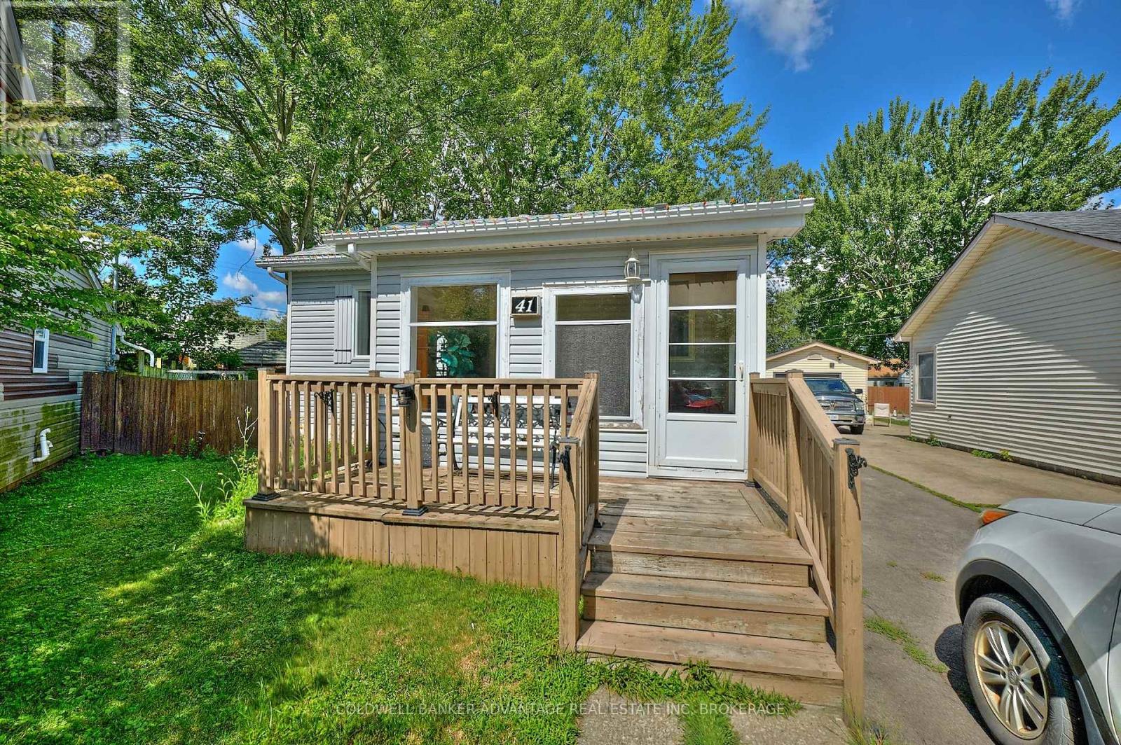 41 DUNKIRK COURT, Welland, Ontario