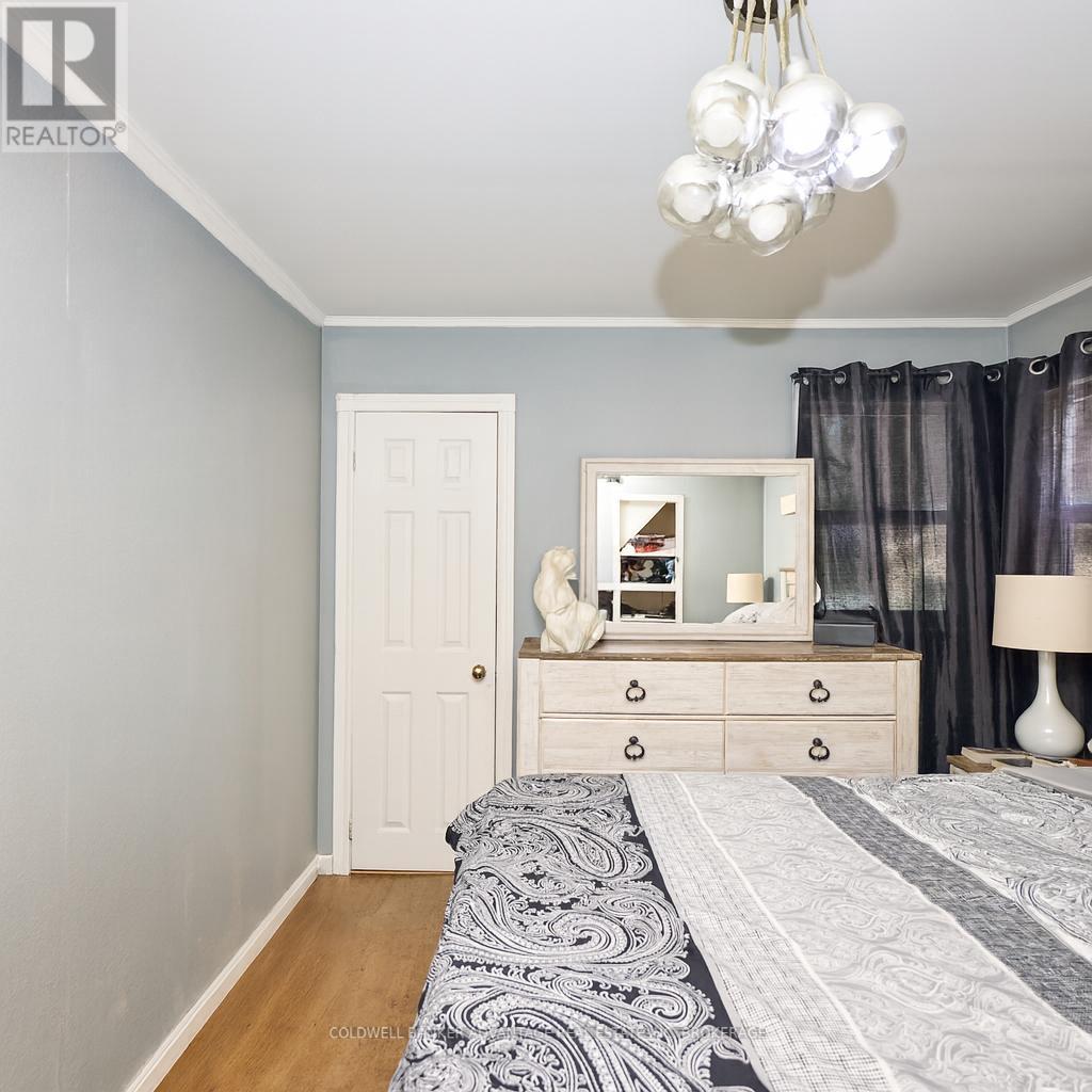 41 Dunkirk Court, Welland (Lincoln/crowland), Ontario  L3B 4W1 - Photo 17 - X12591324