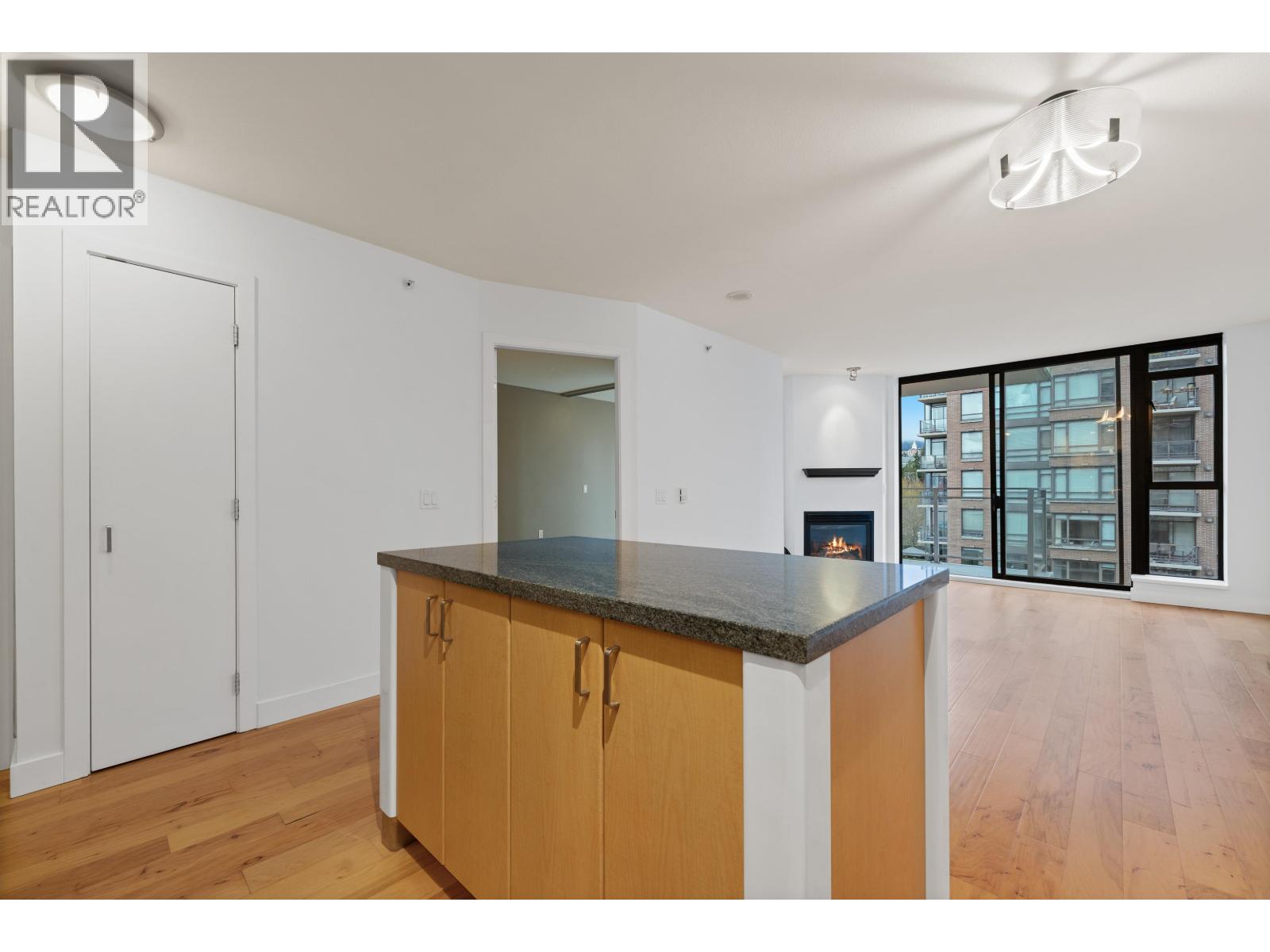 805 175 W 1st Street, North Vancouver, British Columbia V7M 3N9 - Photo 11 - R3071105