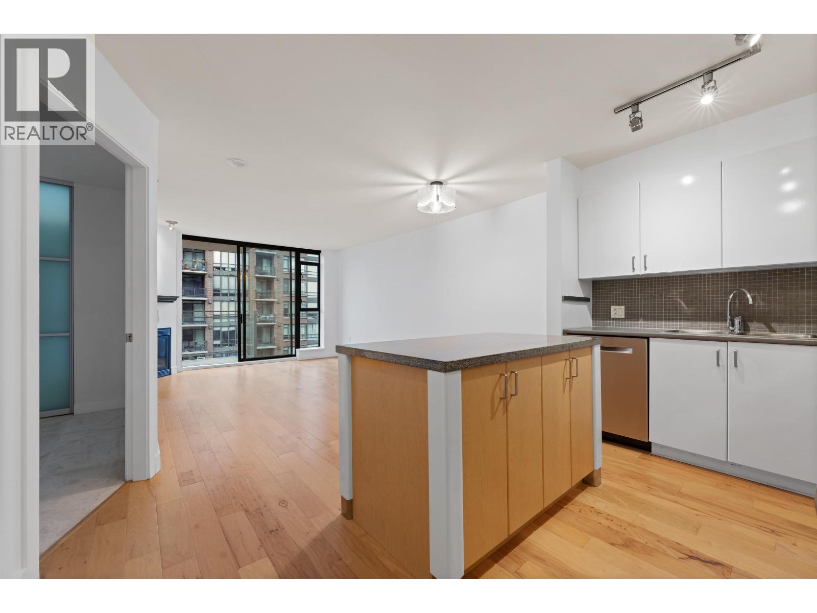 805 175 W 1st Street, North Vancouver, British Columbia V7M 3N9 - Photo 14 - R3071105