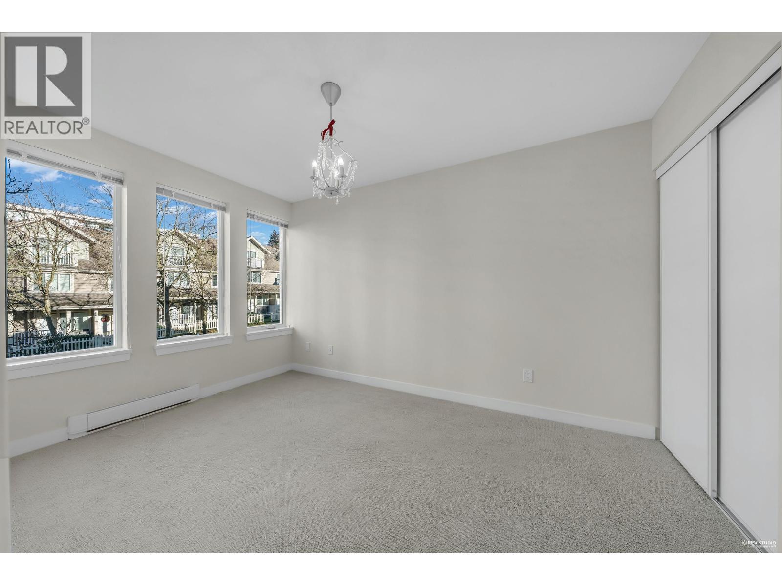 201 618 Langside Avenue, Coquitlam, British Columbia  V3J 0B8 - Photo 11 - R3071142