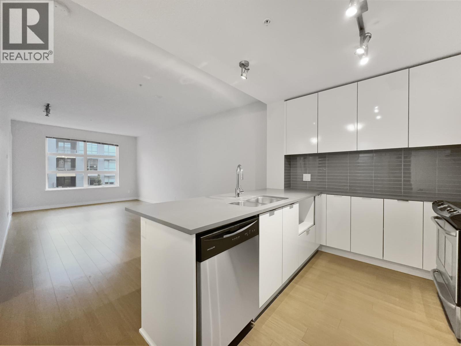 4xx 9168 Slopes Mews, Burnaby, British Columbia  V5A 0E4 - Photo 3 - R3071115