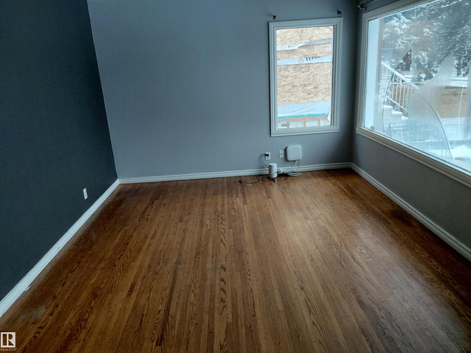 10451 157 St Nw, Edmonton, Alberta  T5P 2V1 - Photo 3 - E4454780