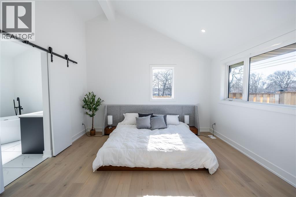 1566 Howston Avenue, Sarnia, Ontario  N7V 3Y9 - Photo 16 - 25030891