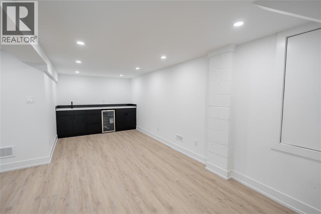 1566 Howston Avenue, Sarnia, Ontario  N7V 3Y9 - Photo 25 - 25030891