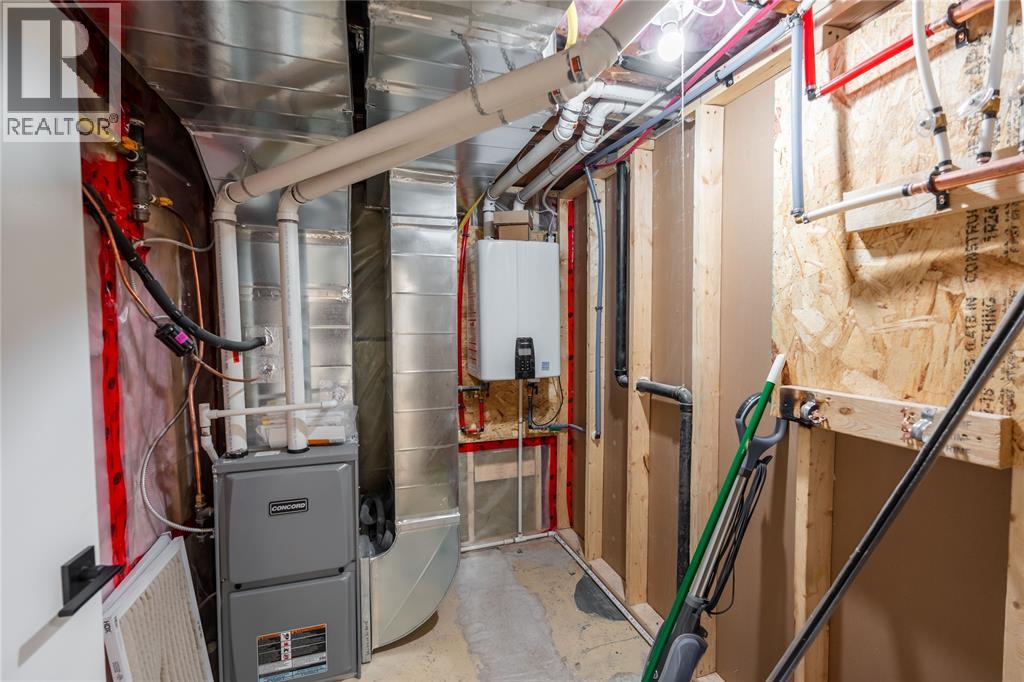 1566 Howston Avenue, Sarnia, Ontario  N7V 3Y9 - Photo 36 - 25030891