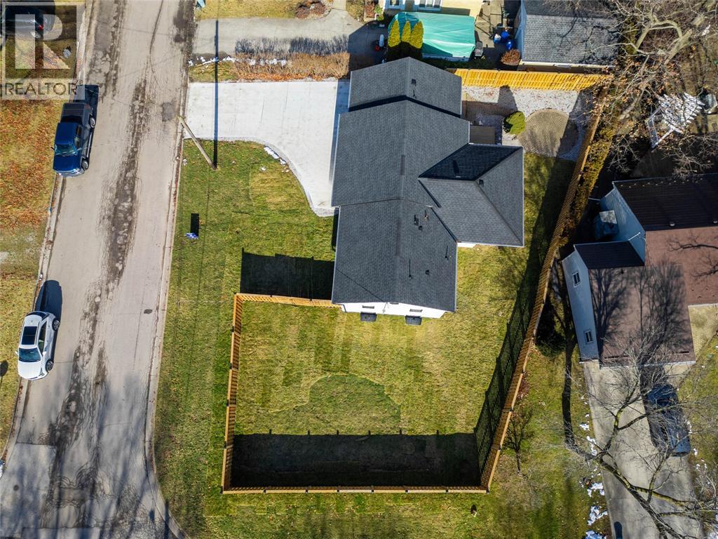 1566 Howston Avenue, Sarnia, Ontario  N7V 3Y9 - Photo 49 - 25030891