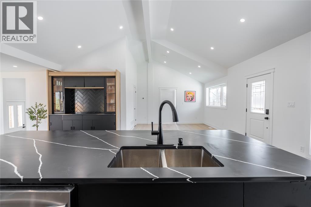 1566 Howston Avenue, Sarnia, Ontario  N7V 3Y9 - Photo 9 - 25030891