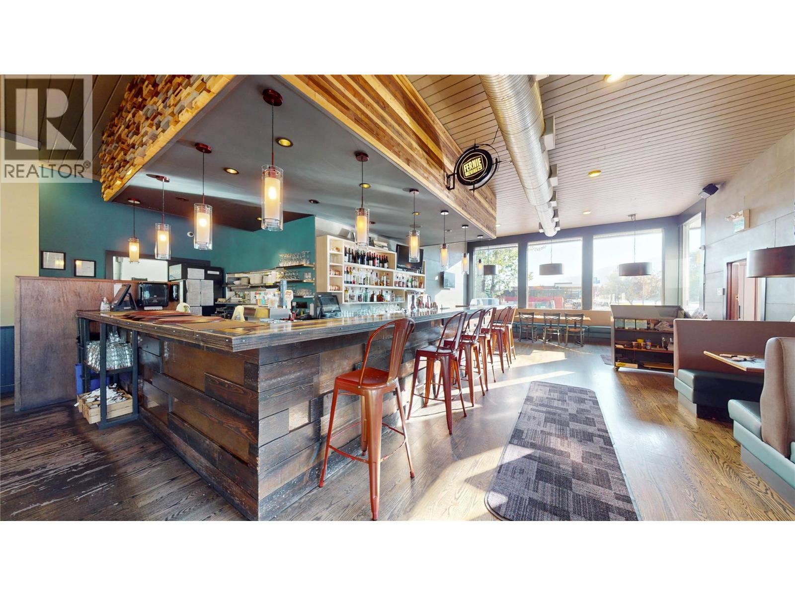 301 Highway 3, Fernie, British Columbia  V0B 1M0 - Photo 15 - 10358299