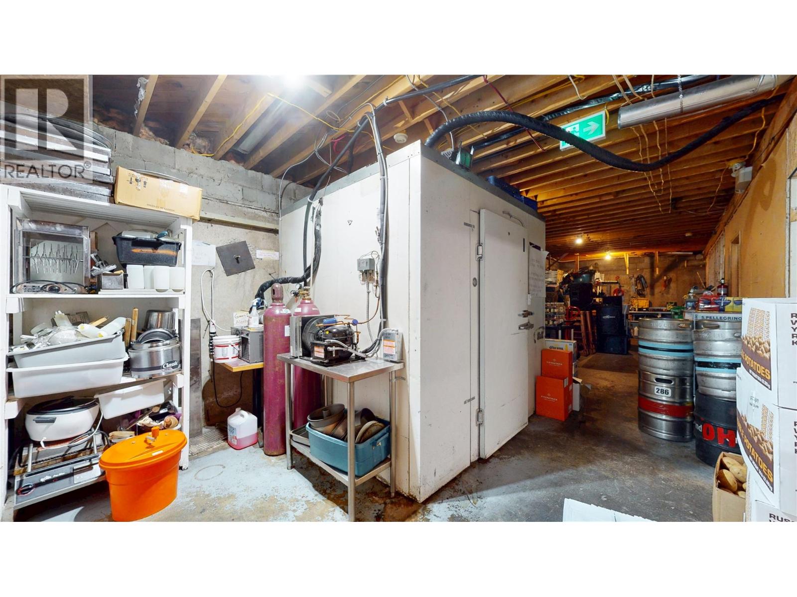 301 Highway 3, Fernie, British Columbia  V0B 1M0 - Photo 35 - 10358299