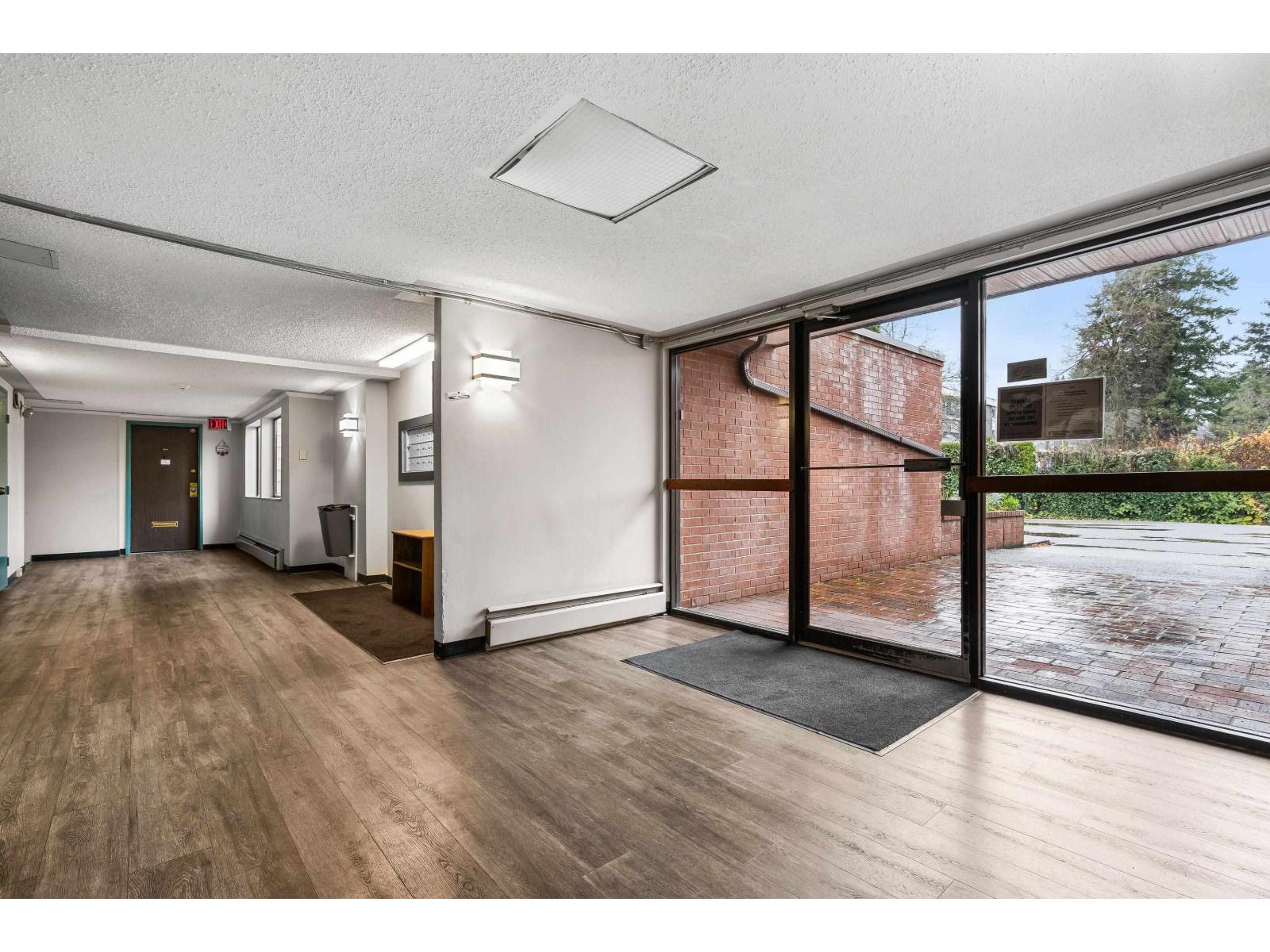 B209 1909 Salton Road, Abbotsford, British Columbia V2S 5B6 - Photo 3 - R3070535