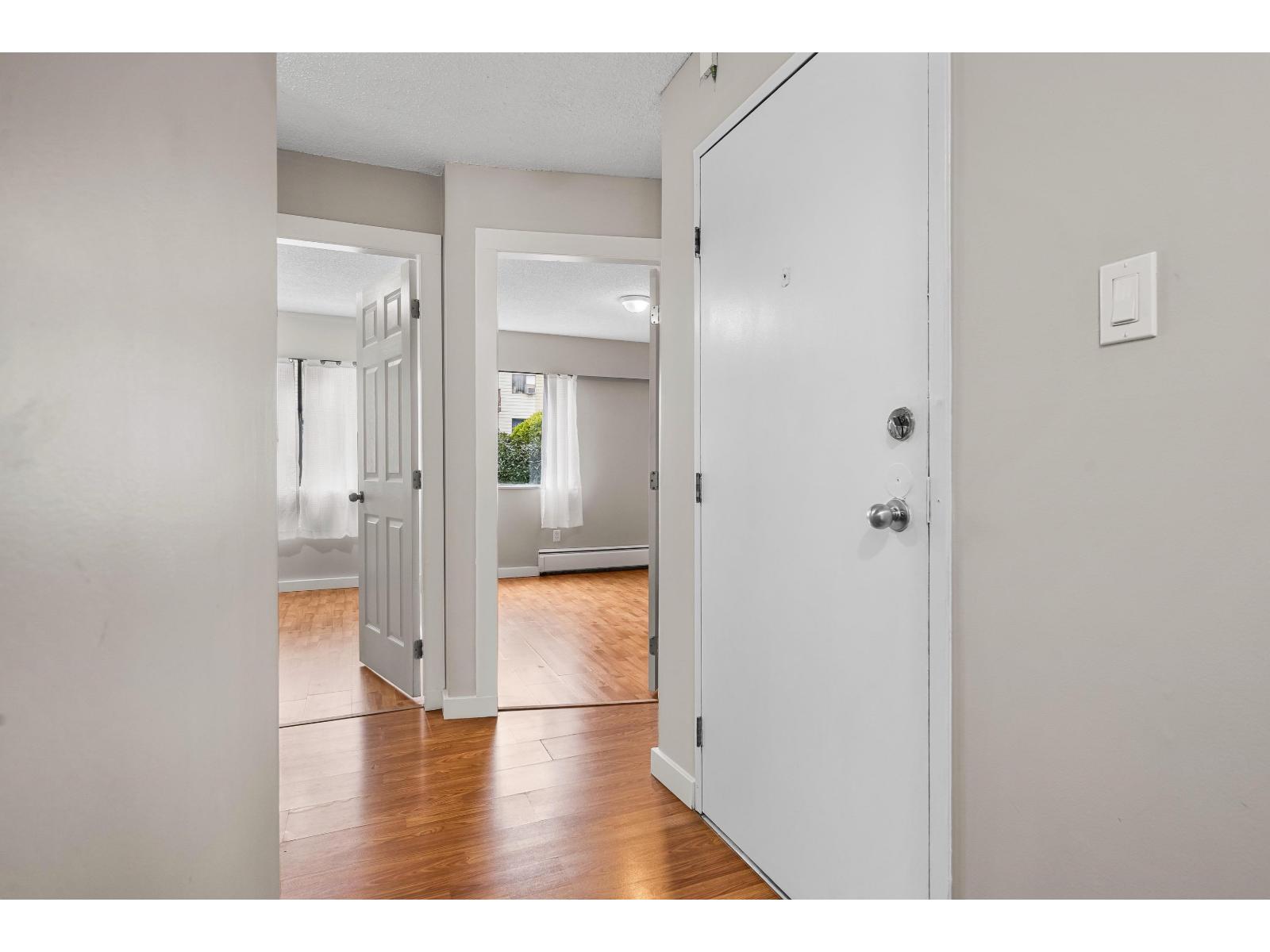 B209 1909 Salton Road, Abbotsford, British Columbia V2S 5B6 - Photo 4 - R3070535