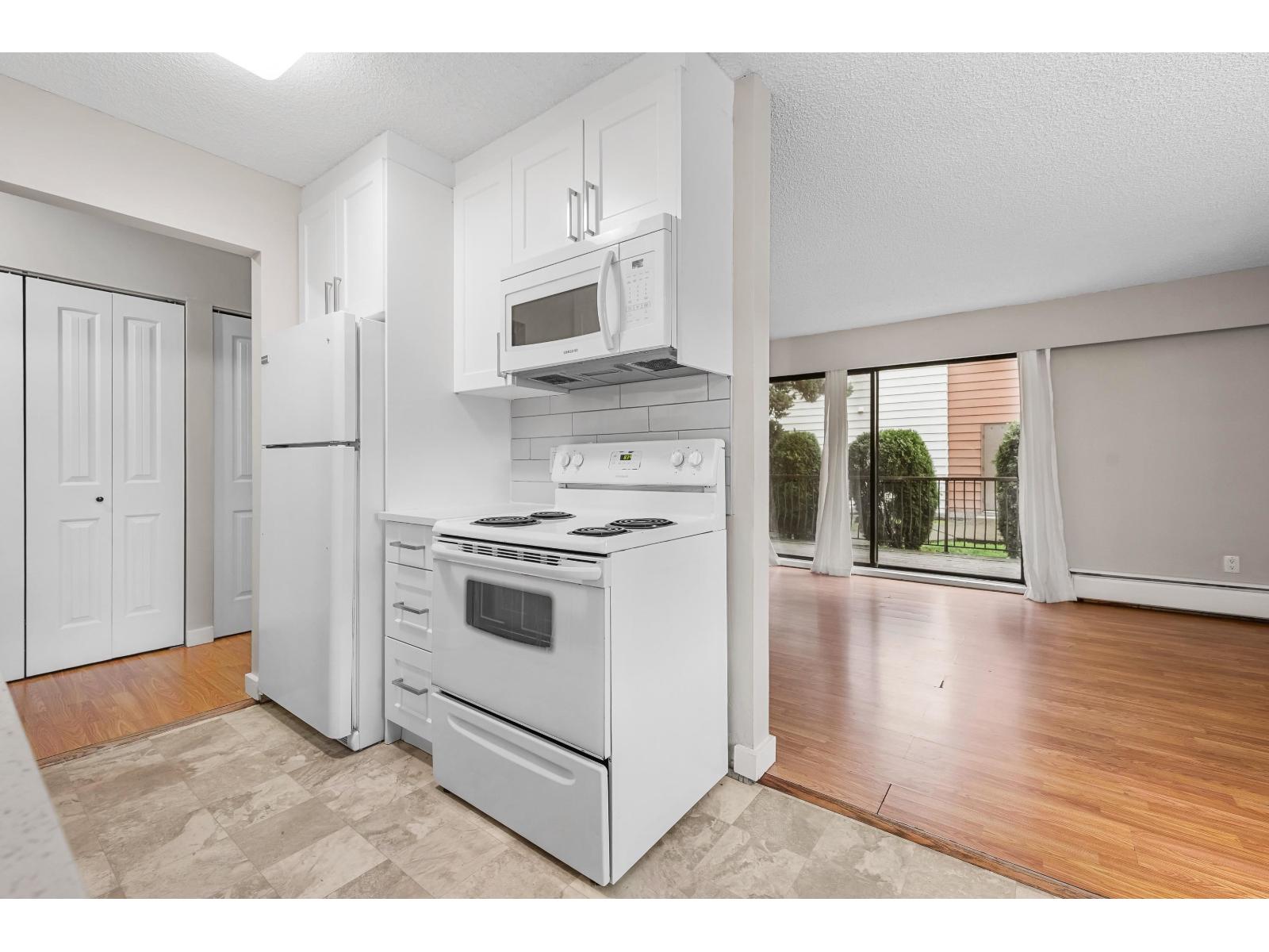 B209 1909 Salton Road, Abbotsford, British Columbia V2S 5B6 - Photo 9 - R3070535