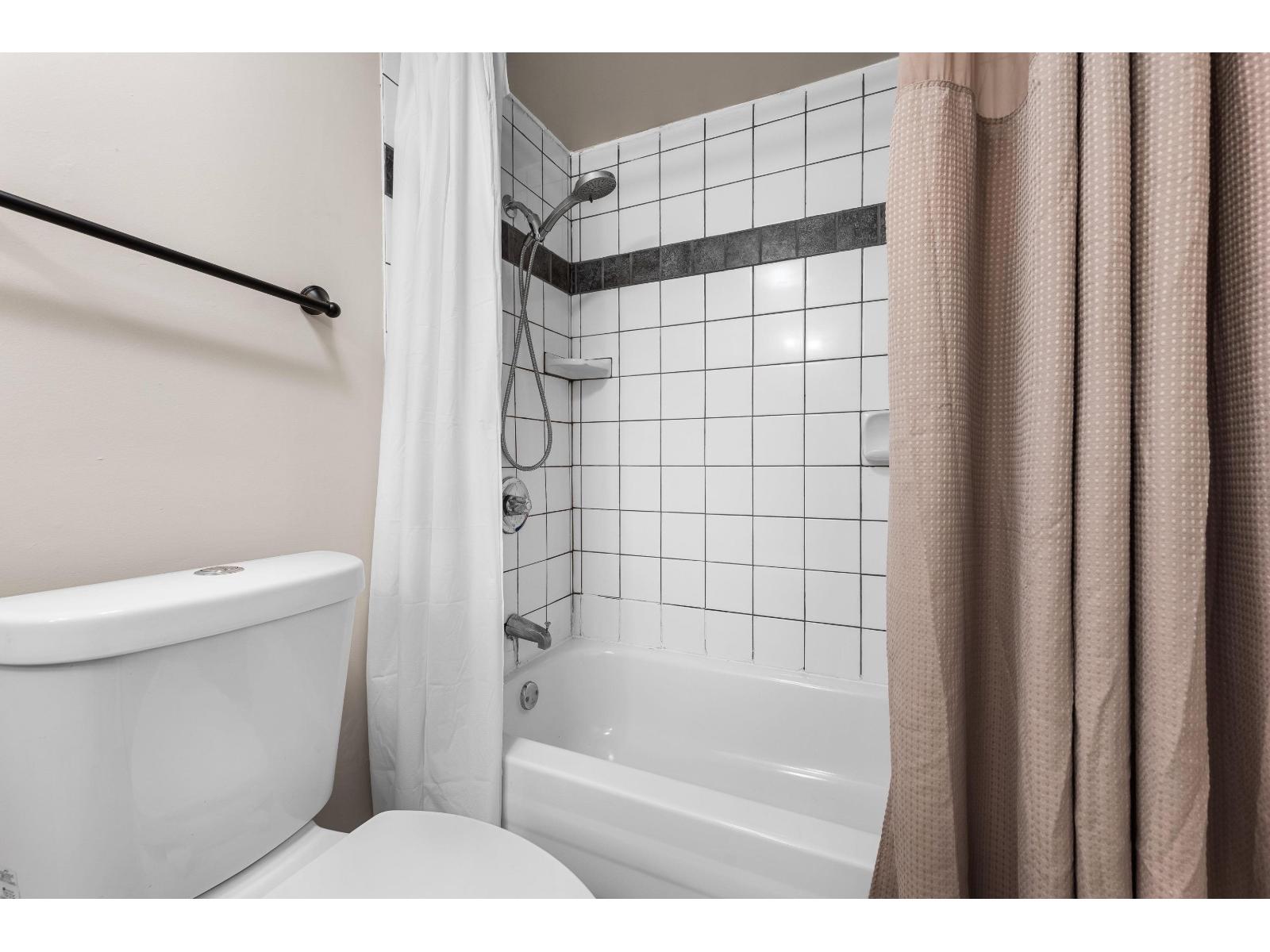 B209 1909 Salton Road, Abbotsford, British Columbia V2S 5B6 - Photo 28 - R3070535