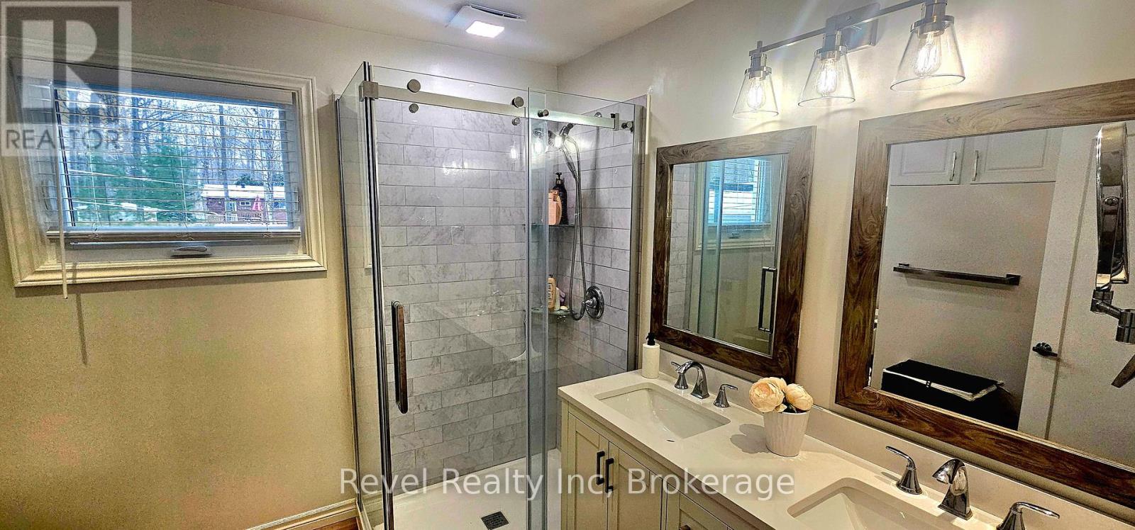 110 Wolfe Trail, Tiny, Ontario  L9M 0H7 - Photo 11 - S12590194