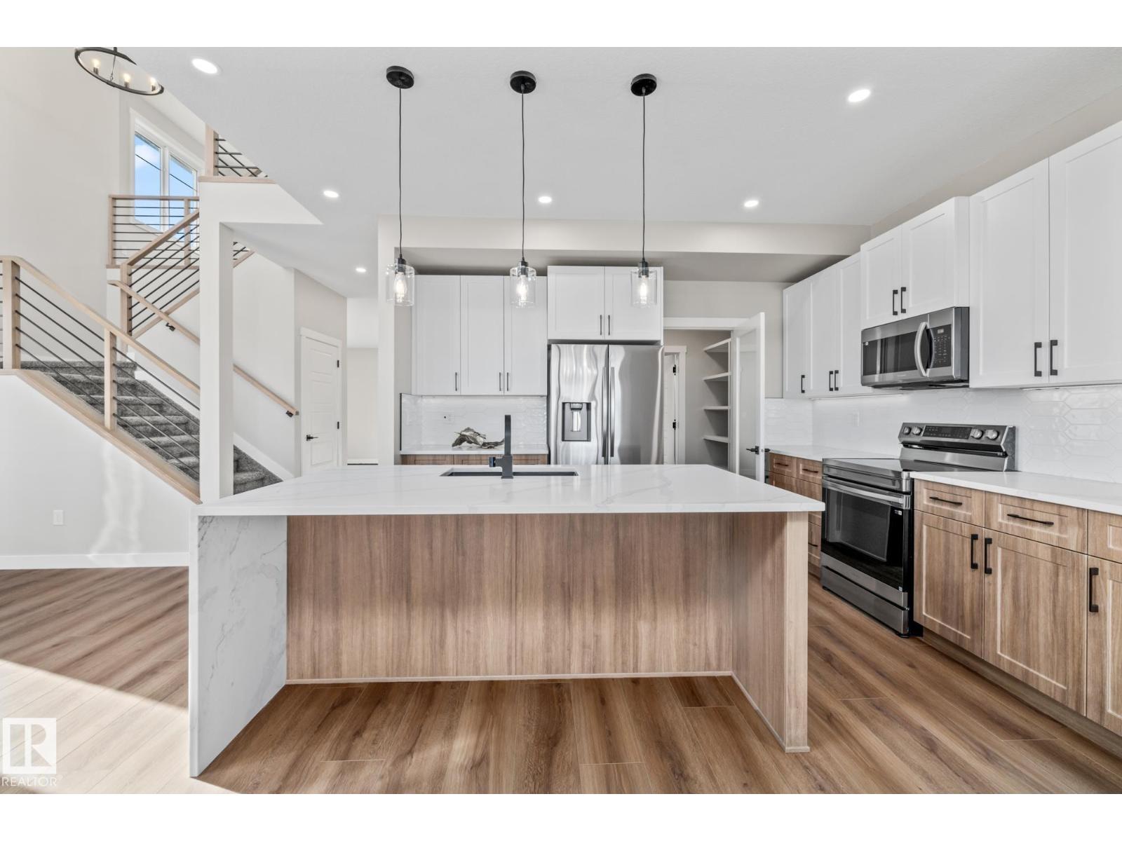 671 King St, Spruce Grove, Alberta  T7X 4P7 - Photo 21 - E4463388