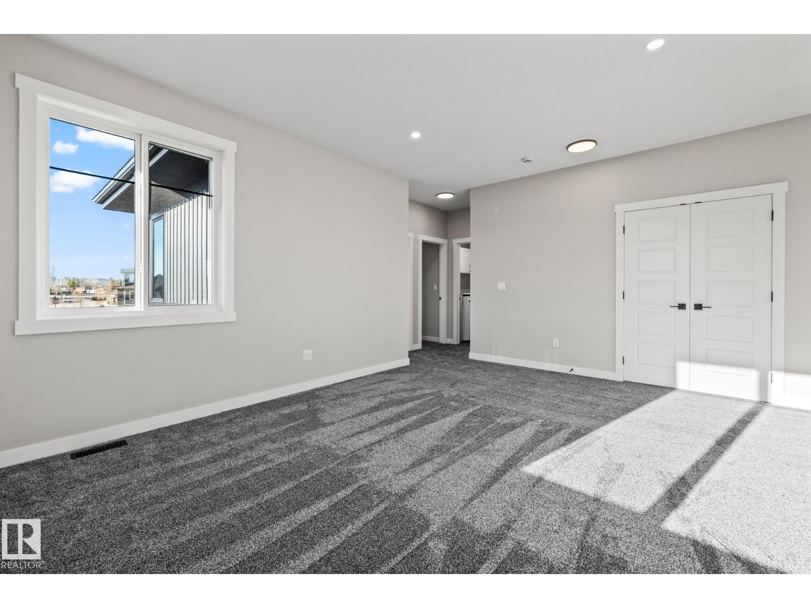 671 King St, Spruce Grove, Alberta  T7X 4P7 - Photo 48 - E4463388