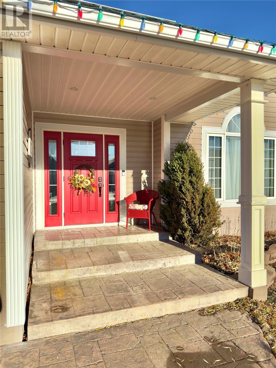 112 Terra Nova Drive, Clarenville, Newfoundland & Labrador  A5A 1Y8 - Photo 3 - 1293011