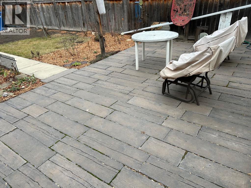 1263 5 Avenue S, Lethbridge, Alberta  T1J 0V6 - Photo 5 - A2272086