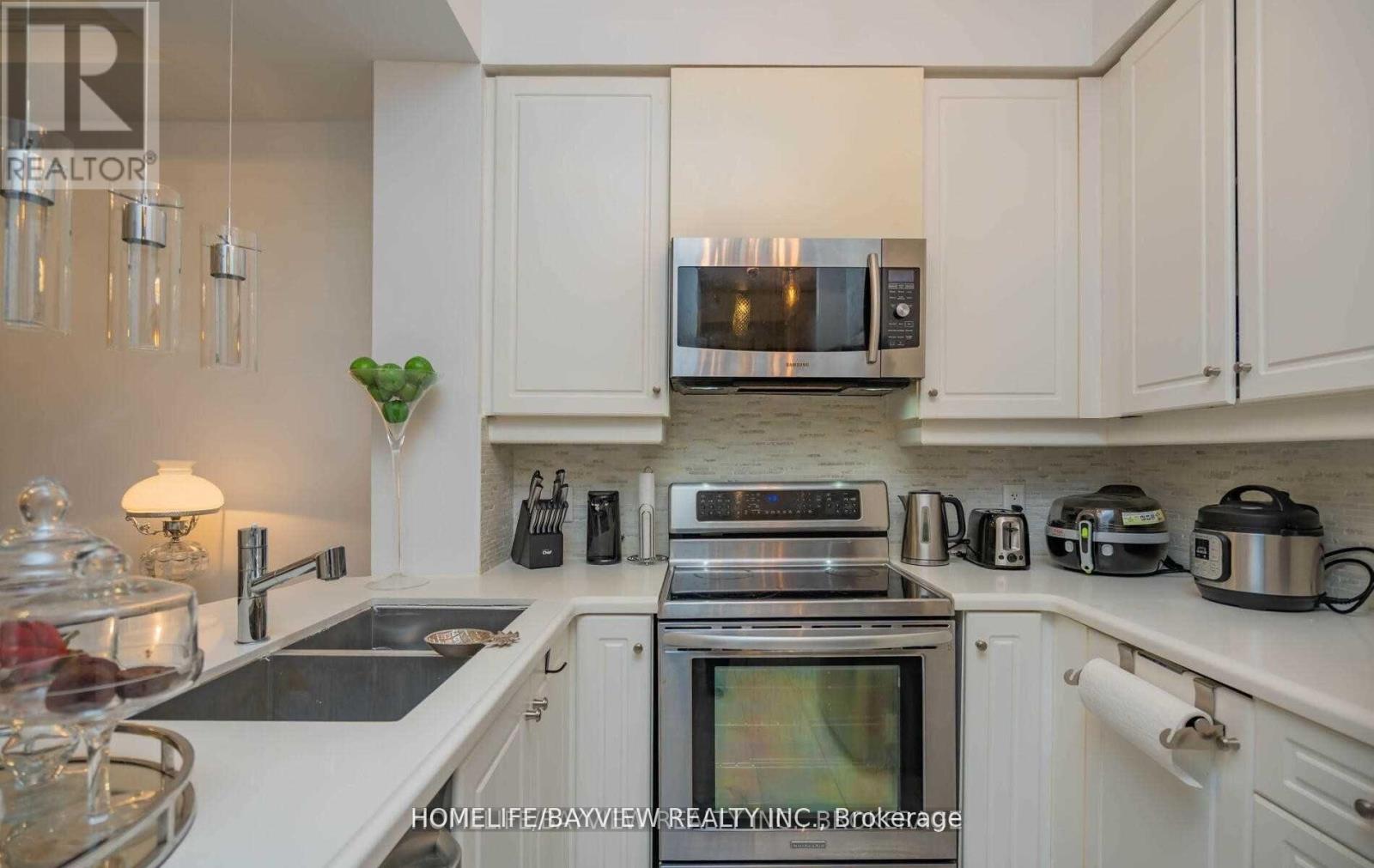 Gv25 - 8 Rean Drive, Toronto, Ontario  M2K 3B9 - Photo 19 - C12591256