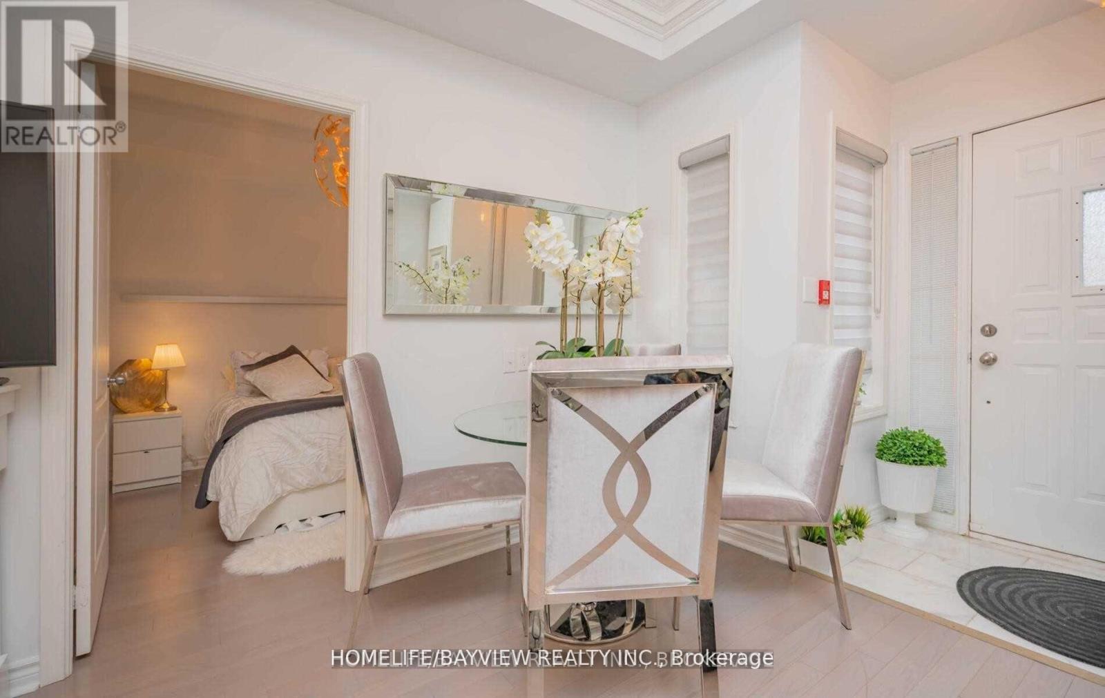 Gv25 - 8 Rean Drive, Toronto, Ontario  M2K 3B9 - Photo 21 - C12591256