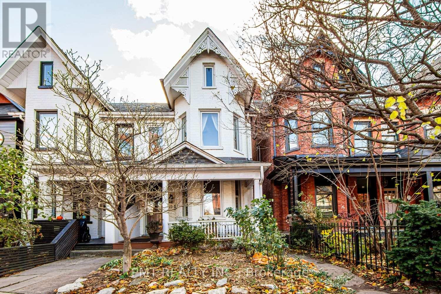 19 CHURCHILL AVENUE, Toronto, Ontario