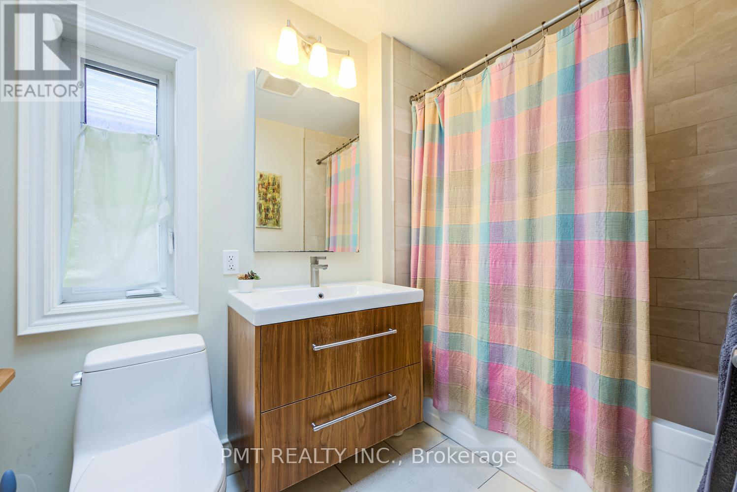 19 Churchill Avenue, Toronto, Ontario  M6J 2B3 - Photo 30 - C12591258