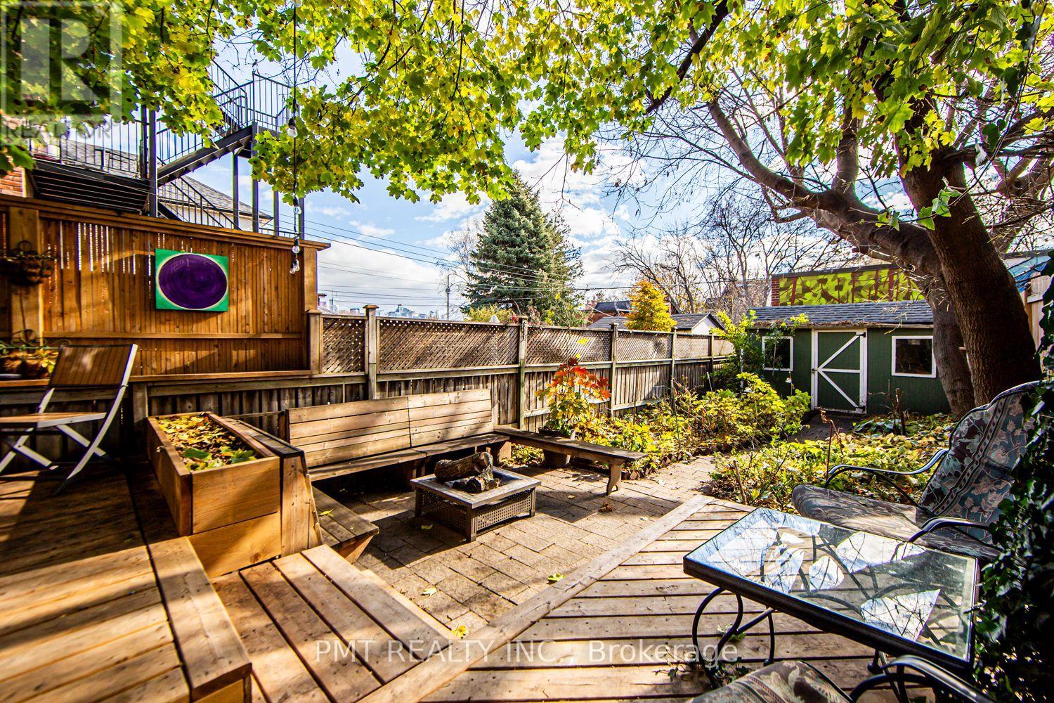 19 Churchill Avenue, Toronto, Ontario  M6J 2B3 - Photo 35 - C12591258