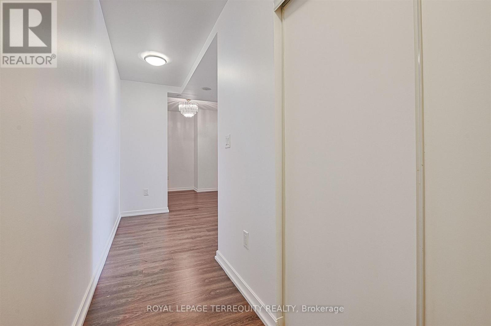 201 - 62 Forest Manor Road, Toronto, Ontario  M2J 0B6 - Photo 4 - C12591264