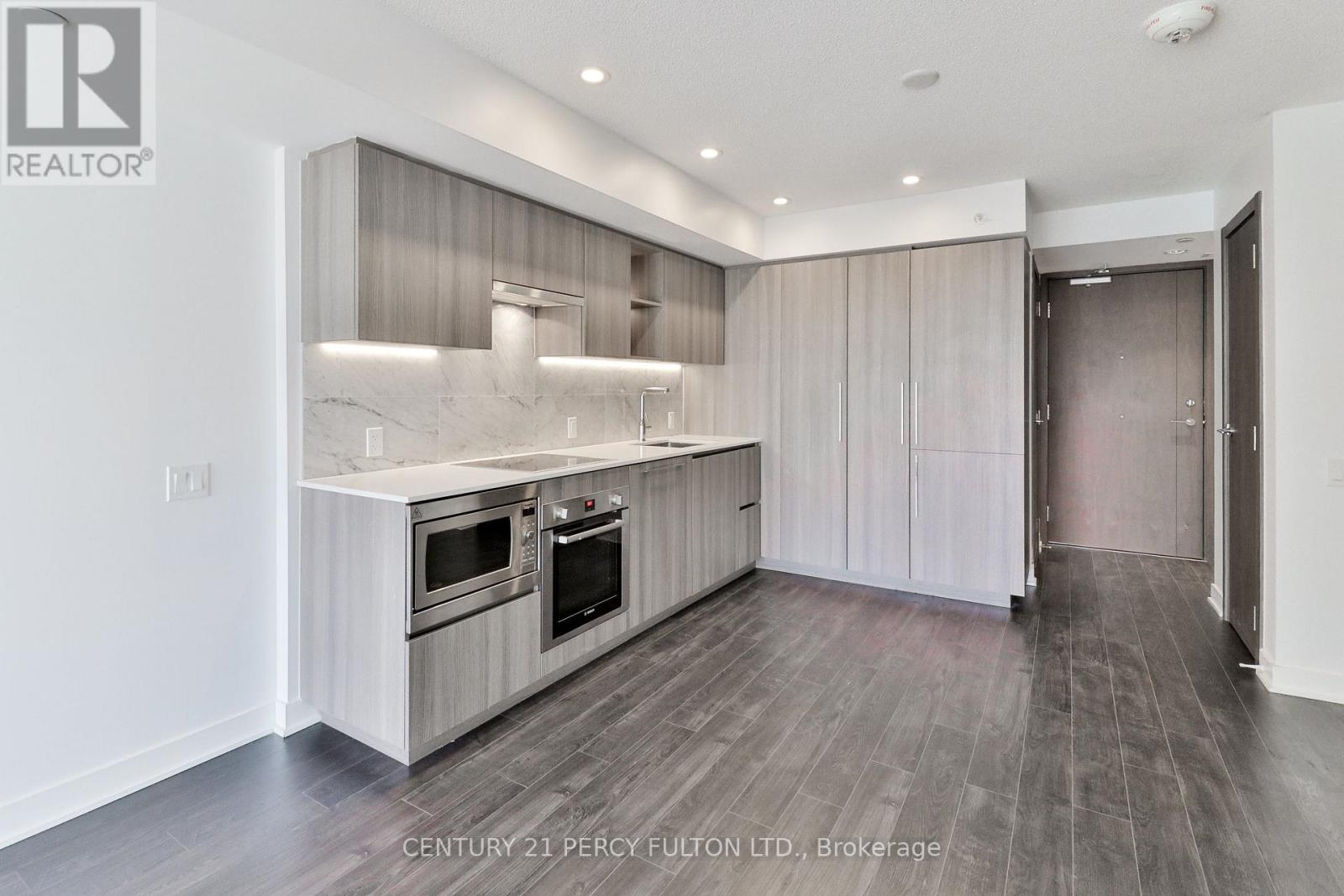 1107 - 19 Bathurst Street, Toronto, Ontario  M5V 0N2 - Photo 6 - C12591270