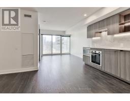 1107 - 19 BATHURST STREET