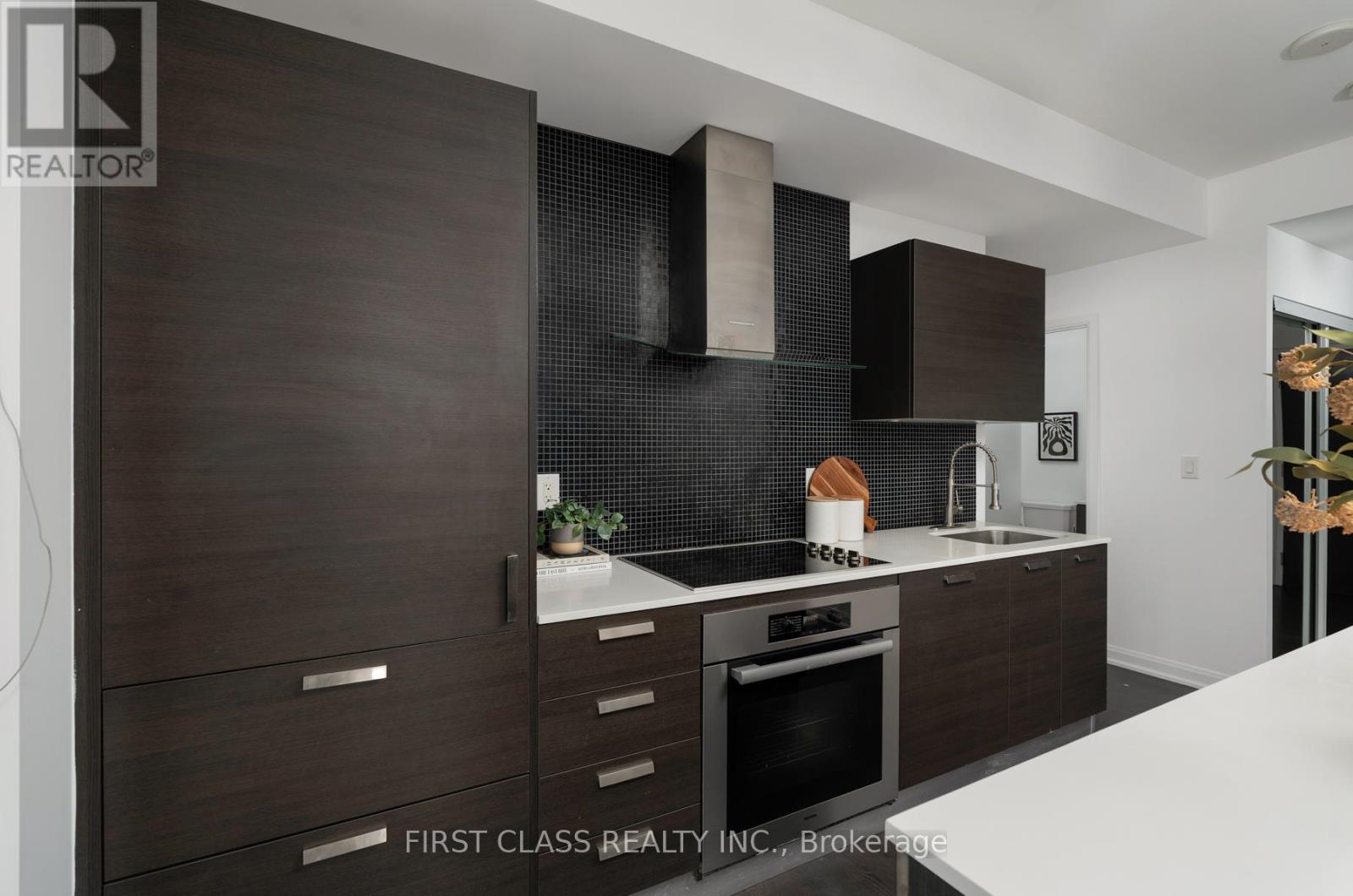 2003 - 9 Bogert Avenue, Toronto, Ontario  M2N 0H3 - Photo 11 - C12591292