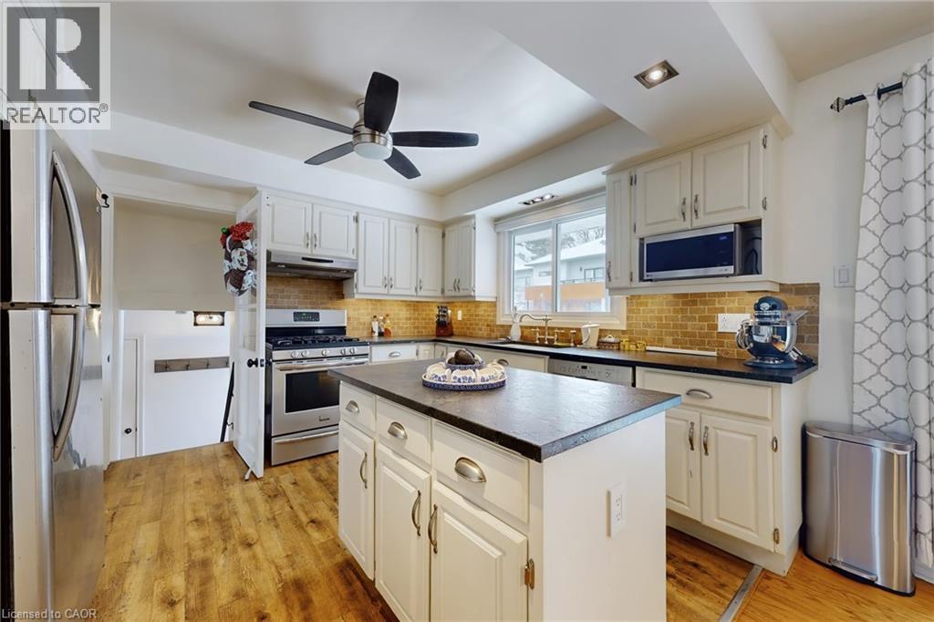 19 Douglas Road, Ancaster, Ontario  L9G 2E2 - Photo 8 - 40791620