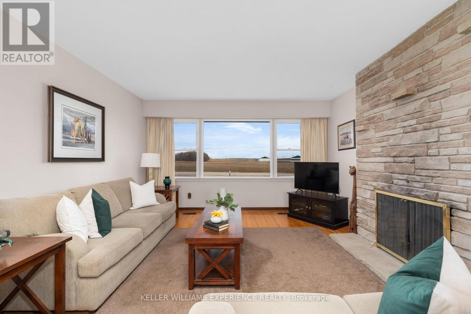 5628 County Rd 27 Road, Innisfil, Ontario  L0L 1L0 - Photo 4 - N12591300